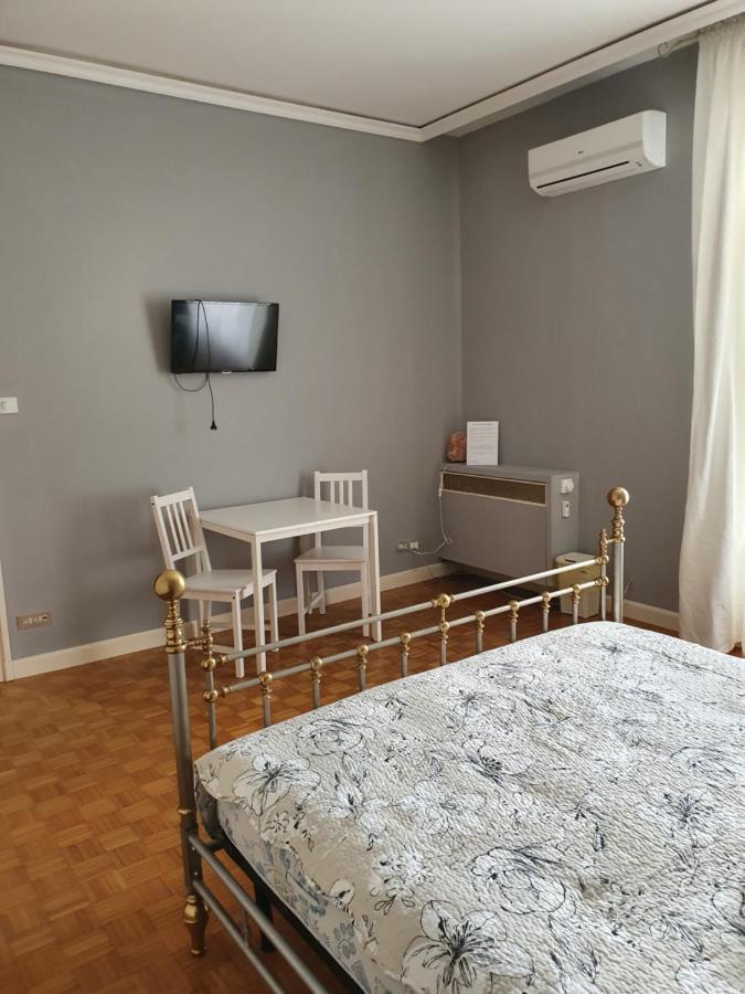 Bed & Breakfast Aurelia Болонья Экстерьер фото